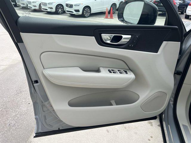 new 2025 Volvo XC60 car, priced at $55,360