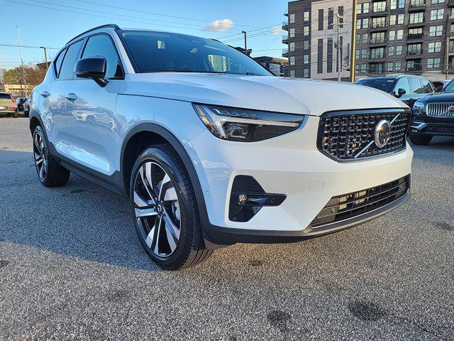 new 2025 Volvo XC40 car, priced at $49,790