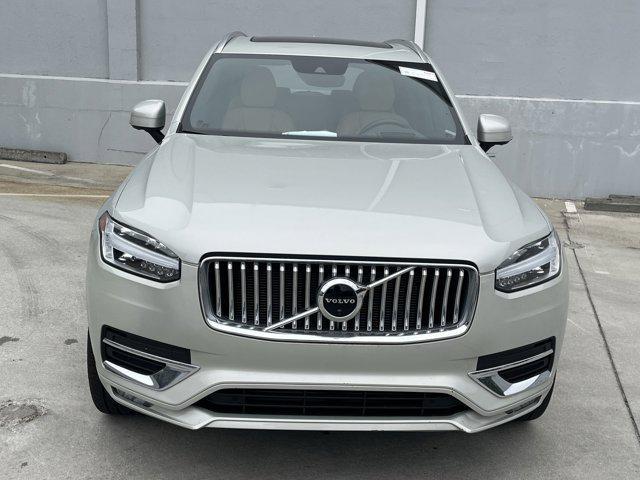 used 2022 Volvo XC90 car, priced at $50,897