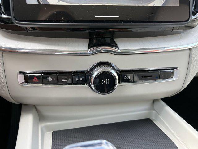 new 2026 Volvo XC60 Plug-In Hybrid car, priced at $74,435
