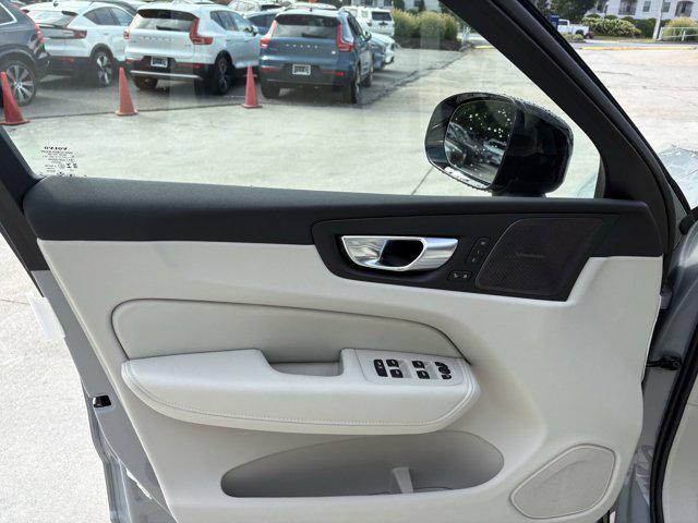 new 2026 Volvo XC60 Plug-In Hybrid car, priced at $74,435