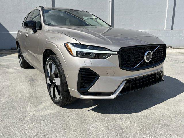 new 2025 Volvo XC60 Plug-In Hybrid car, priced at $66,235