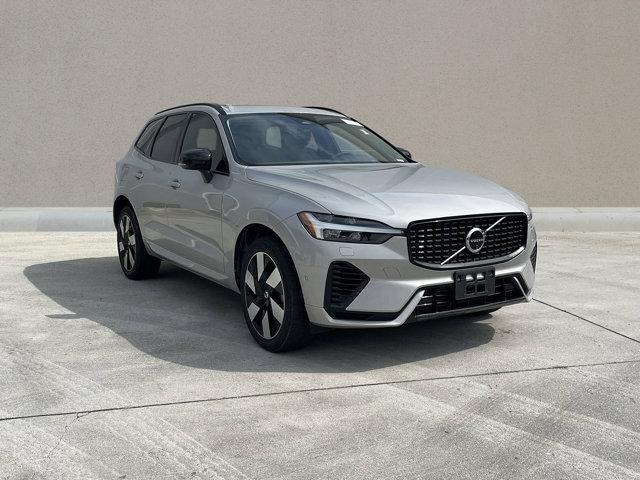 used 2024 Volvo XC60 Recharge Plug-In Hybrid car, priced at $50,898