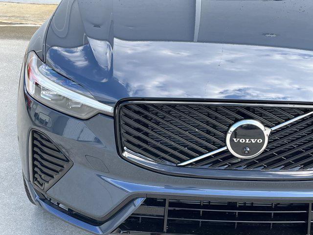 new 2026 Volvo XC60 car, priced at $63,935