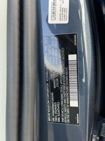 new 2026 Volvo XC60 car, priced at $63,935