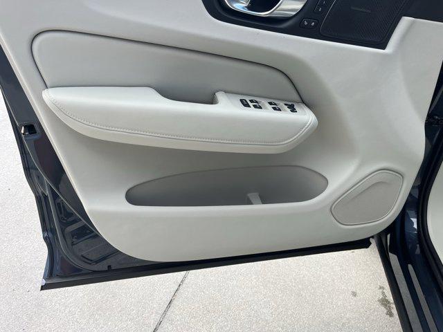 new 2026 Volvo XC60 car, priced at $63,935