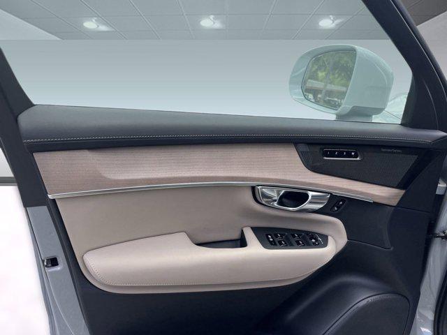 new 2026 Volvo XC90 Plug-In Hybrid car, priced at $81,875