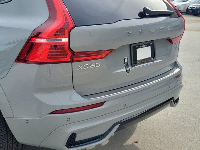 new 2025 Volvo XC60 car, priced at $61,700