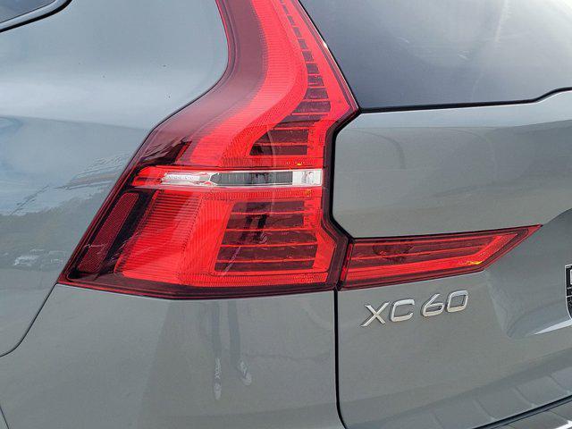 new 2025 Volvo XC60 car, priced at $61,700