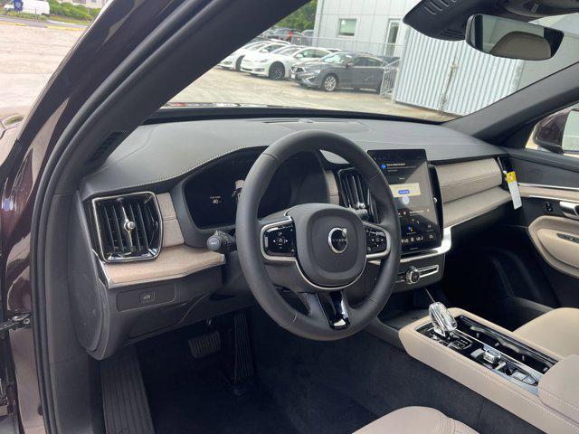 new 2025 Volvo XC90 car, priced at $61,795