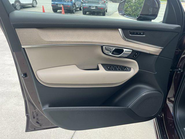 new 2025 Volvo XC90 car, priced at $61,795