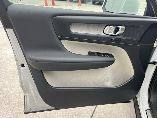 used 2023 Volvo XC40 car, priced at $34,898