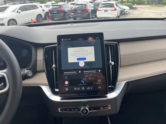 new 2025 Volvo XC90 car, priced at $65,395