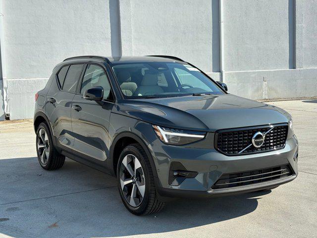 new 2026 Volvo XC40 car, priced at $50,150