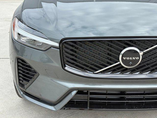 new 2026 Volvo XC60 Plug-In Hybrid car, priced at $77,835