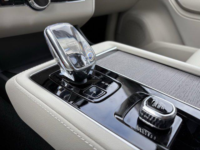 new 2026 Volvo XC90 car, priced at $75,955