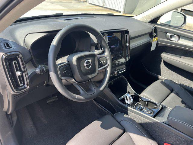 used 2025 Volvo XC40 car, priced at $40,898