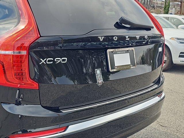 new 2024 Volvo XC90 Recharge Plug-In Hybrid car, priced at $76,570