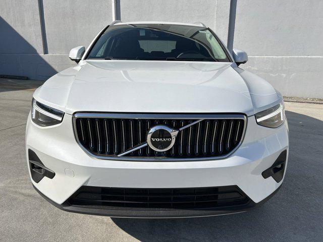 new 2025 Volvo XC40 car, priced at $49,790