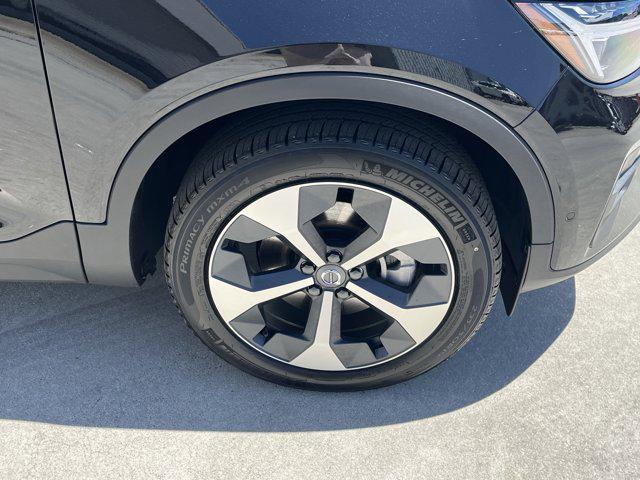 new 2025 Volvo XC40 car, priced at $48,335