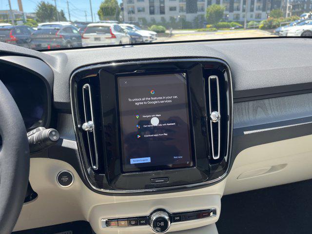 new 2025 Volvo XC40 car, priced at $48,335