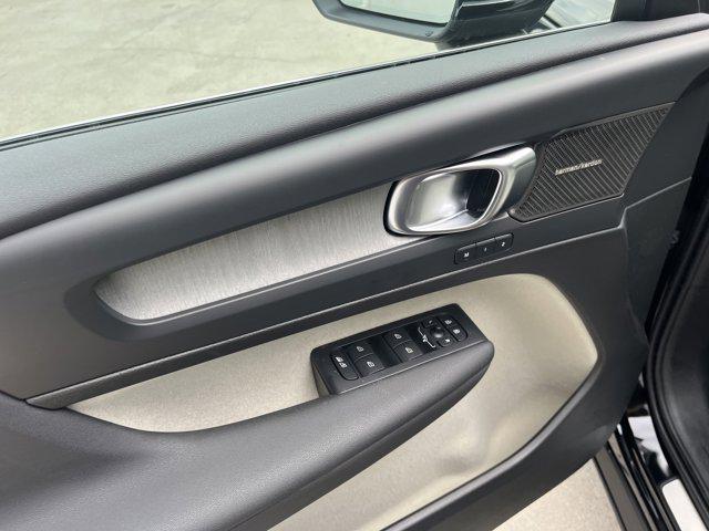 new 2025 Volvo XC40 car, priced at $56,815