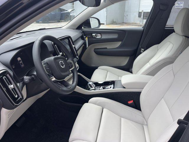 new 2025 Volvo XC40 car, priced at $56,815