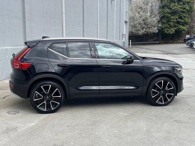 new 2025 Volvo XC40 car, priced at $56,815