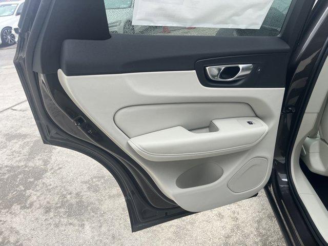 new 2025 Volvo XC60 car, priced at $51,100