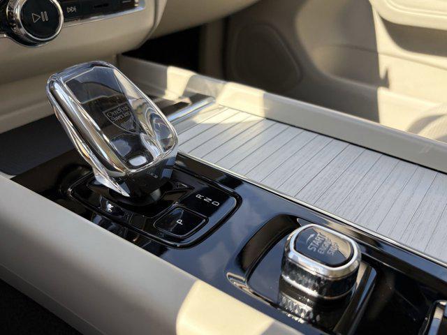 new 2026 Volvo XC60 car, priced at $63,935