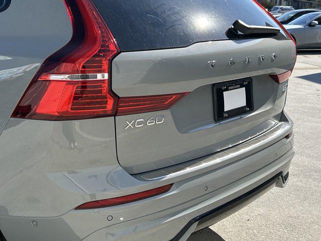 new 2025 Volvo XC60 car, priced at $55,335