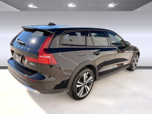 used 2025 Volvo V60 Cross Country car, priced at $42,898
