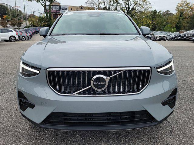 new 2025 Volvo XC40 car, priced at $49,790