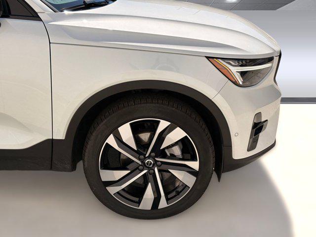 used 2025 Volvo XC40 car, priced at $33,397