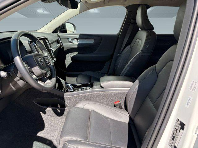 used 2025 Volvo XC40 car, priced at $33,397