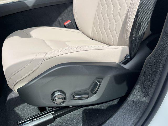 new 2026 Volvo XC60 car, priced at $58,785