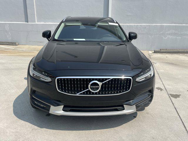 used 2018 Volvo V90 Cross Country car, priced at $26,898