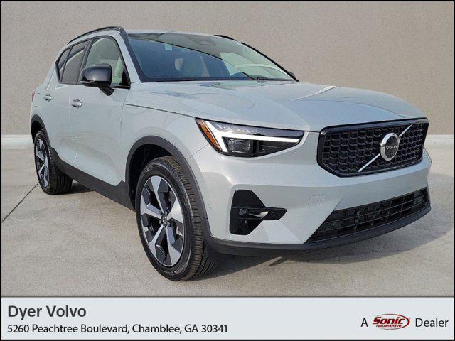 new 2025 Volvo XC40 car, priced at $47,145