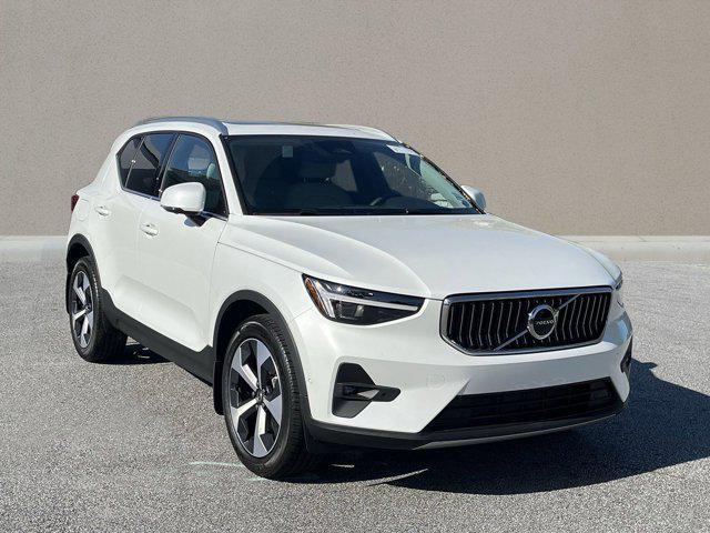new 2025 Volvo XC40 car, priced at $48,345