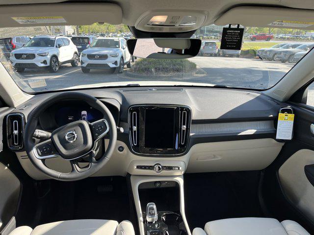 new 2025 Volvo XC40 car, priced at $48,345