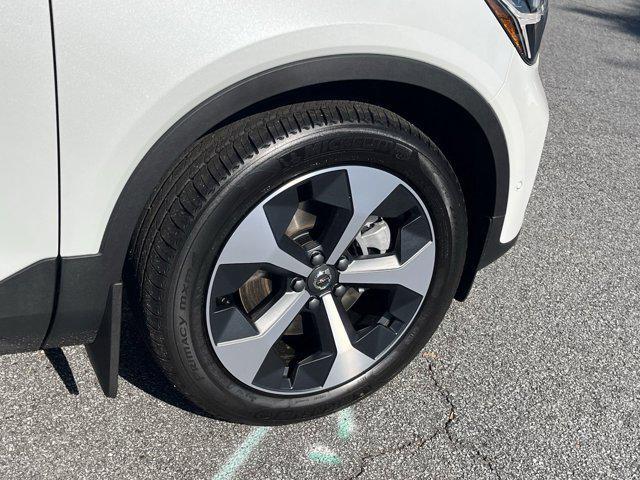 new 2025 Volvo XC40 car, priced at $48,345