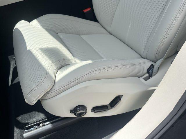new 2025 Volvo XC90 car, priced at $73,645