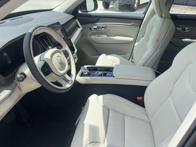 new 2025 Volvo XC90 car, priced at $73,645