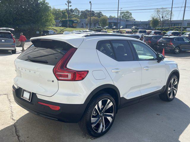 new 2025 Volvo XC40 car, priced at $51,565