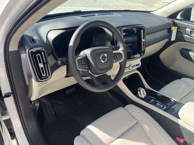 new 2025 Volvo XC40 car, priced at $51,565
