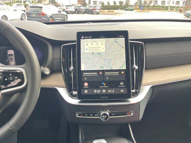 new 2025 Volvo XC90 car, priced at $65,555