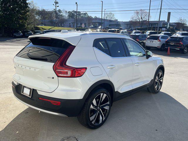 new 2025 Volvo XC40 car, priced at $51,015