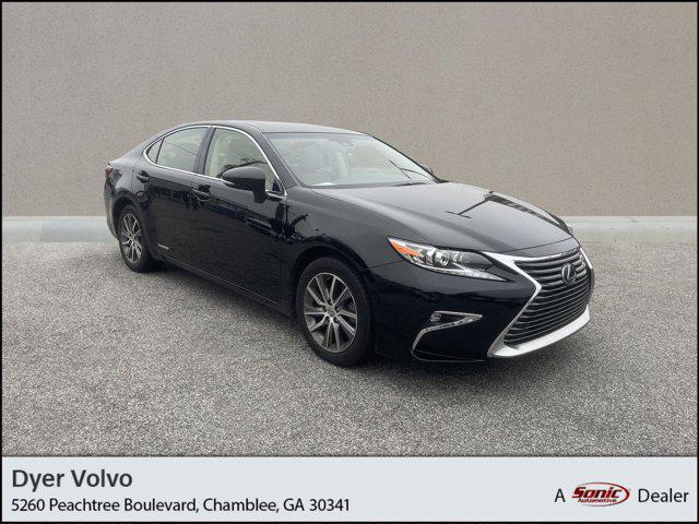 used 2018 Lexus ES 300h car, priced at $23,397