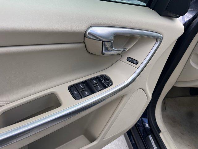 used 2016 Volvo XC60 car, priced at $15,898