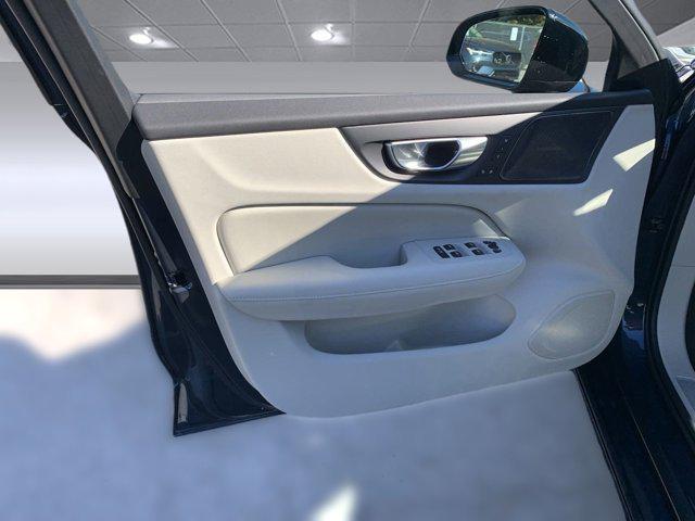 new 2024 Volvo S60 car, priced at $51,295